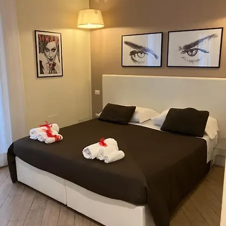 Dependance22 Chiaia 3*